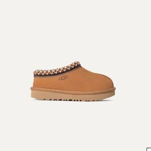 UGG Tasman (Toddler) size 9T